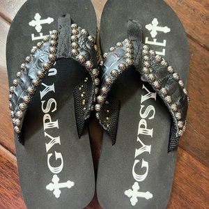 Gypsy Soul size 9 flip flops